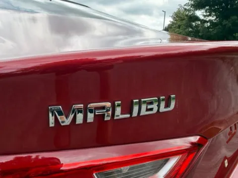 Another view of 2016 Chevrolet Malibu LT for sale in Indianapolis, IN at Indy Luxury Motorsports