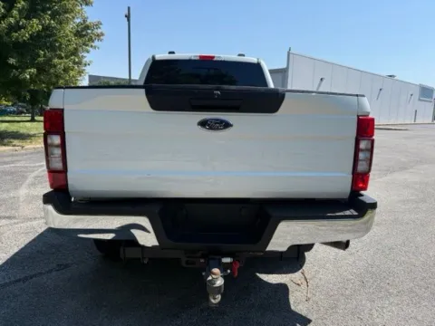 More photos of 2021 Ford F-350SD XL at Indy Luxury Motorsports, IN