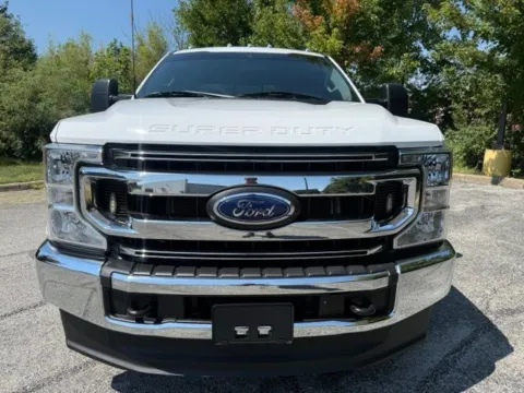 More photos of 2021 Ford F-350SD XL at Indy Luxury Motorsports, IN