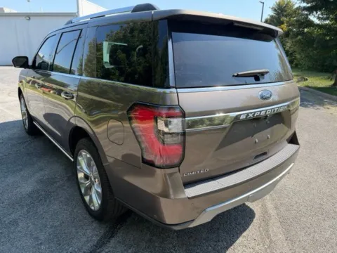 More photos of 2019 Ford Expedition Limited at Indy Luxury Motorsports, IN