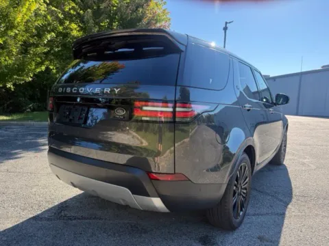 Another view of 2018 Land Rover Discovery HSE Luxury for sale in Indianapolis, IN at Indy Luxury Motorsports