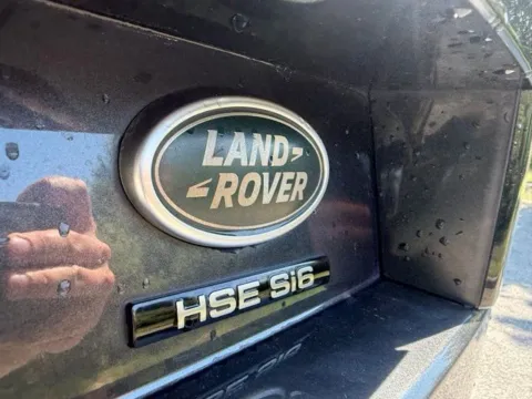 More photos of 2018 Land Rover Discovery HSE Luxury at Indy Luxury Motorsports, IN