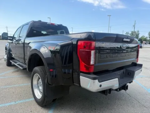 More photos of 2020 Ford F-450SD XLT at Indy Luxury Motorsports, IN