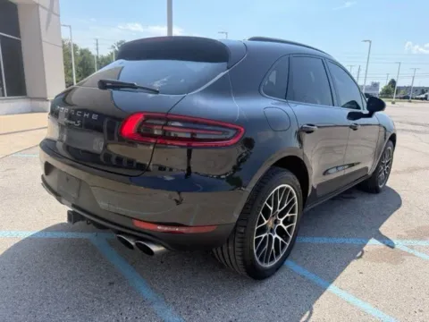 More photos of 2018 Porsche Macan S at Indy Luxury Motorsports, IN
