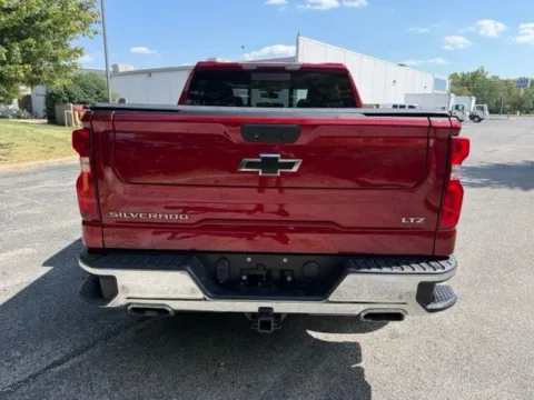 More photos of 2021 Chevrolet Silverado 1500 LTZ at Indy Luxury Motorsports, IN