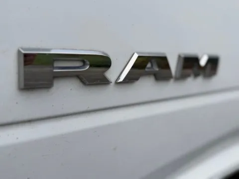 More photos of 2022 Ram 2500 Big Horn at Indy Luxury Motorsports, IN
