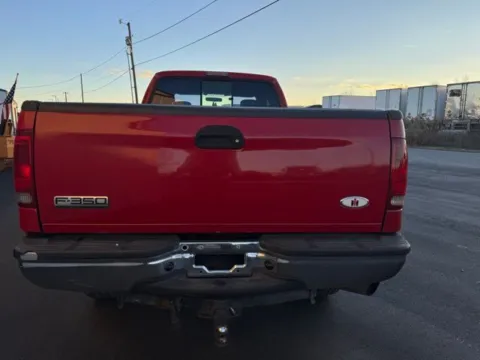 More photos of 2007 Ford F-350SD at Indy Luxury Motorsports, IN