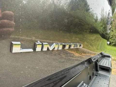 More photos of 2019 Ram 1500 Limited at Indy Luxury Motorsports, IN