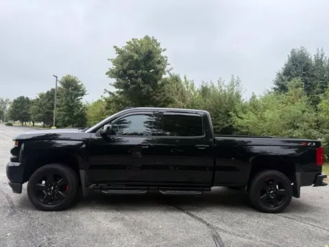 More photos of 2018 Chevrolet Silverado 1500 LTZ at Indy Luxury Motorsports, IN