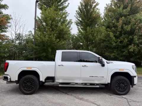 Photos of 2024 GMC Sierra 2500 HD Denali for sale in Indianapolis, IN at Indy Luxury Motorsports