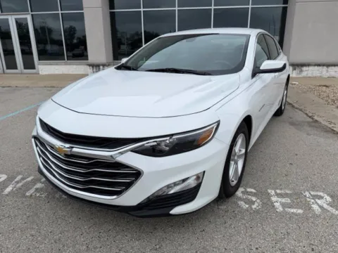 Photos of 2024 Chevrolet Malibu LT for sale in Indianapolis, IN at Indy Luxury Motorsports