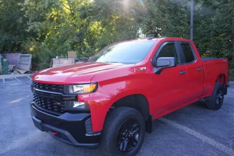 More photos of 2019 Chevrolet Silverado 1500 Custom Trail Boss at Indy Luxury Motorsports, IN