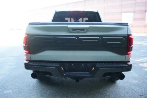 More photos of 2017 Ford F-150 Raptor at Indy Luxury Motorsports, IN