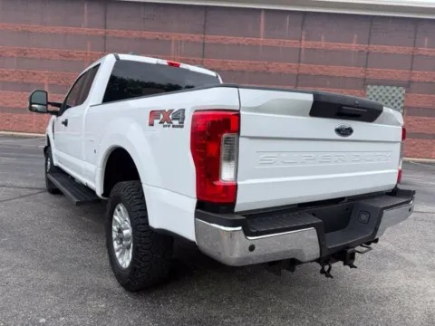 More photos of 2020 Ford F-350SD XLT at Indy Luxury Motorsports, IN