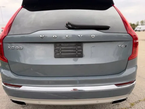 More photos of 2020 Volvo XC90 T6 Inscription at Indy Luxury Motorsports, IN