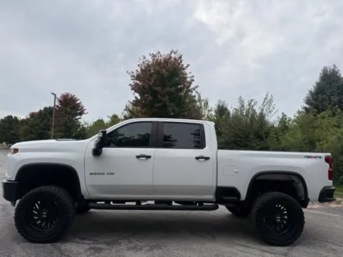 Another view of 2022 Chevrolet Silverado 2500 HD Custom for sale in Indianapolis, IN at Indy Luxury Motorsports
