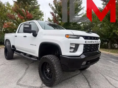 White 2022 Chevrolet Silverado 2500 HD Custom for sale in Indianapolis, IN