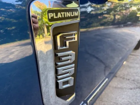 Photos of 2022 Ford F-350SD Platinum for sale in Indianapolis, IN at Indy Luxury Motorsports