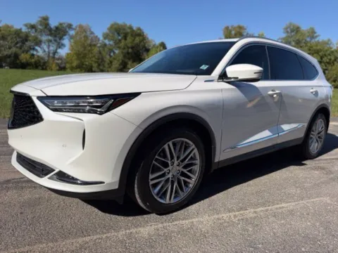 More photos of 2023 Acura MDX Advance at Indy Luxury Motorsports, IN