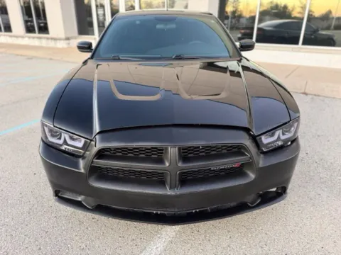 Another view of 2014 Dodge Charger SE for sale in Indianapolis, IN at Indy Luxury Motorsports