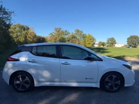 Photos of 2018 Nissan Leaf SV for sale in Indianapolis, IN at Indy Luxury Motorsports