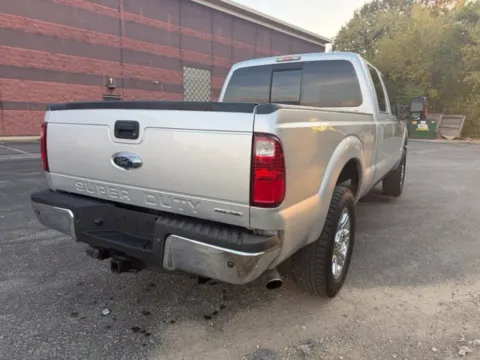 More photos of 2014 Ford F-250SD Lariat at Indy Luxury Motorsports, IN