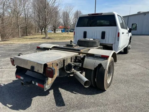 More photos of 2022 Chevrolet Silverado 3500HD Work Truck at Indy Luxury Motorsports, IN