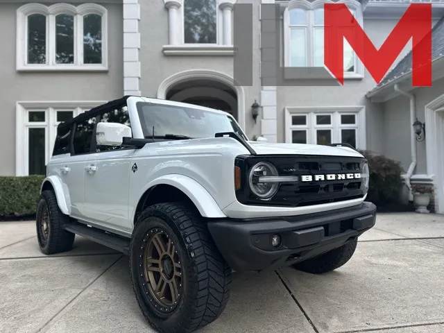 White 2022 Ford Bronco Outer Banks for sale in Indianapolis, IN