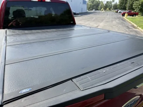 More photos of 2017 Ford F-350SD XLT at Indy Luxury Motorsports, IN