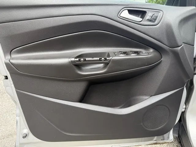 2014 Ford Escape Titanium photo 19