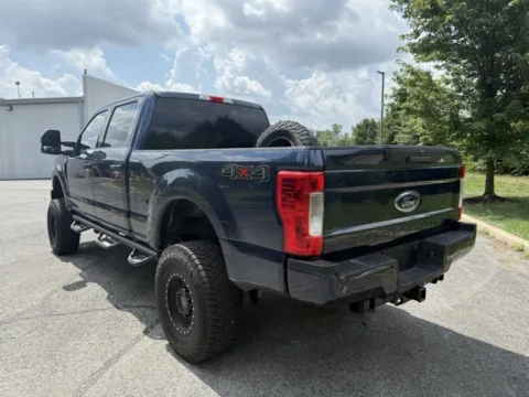 More photos of 2017 Ford F-250SD XLT at Indy Luxury Motorsports, IN
