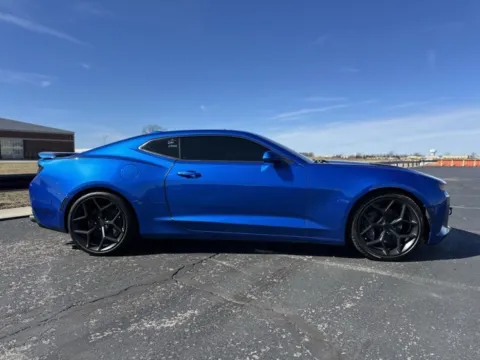 Photos of 2017 Chevrolet Camaro SS for sale in Indianapolis, IN at Indy Luxury Motorsports