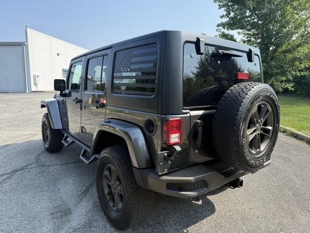2016 Jeep Wrangler Sahara photo 12