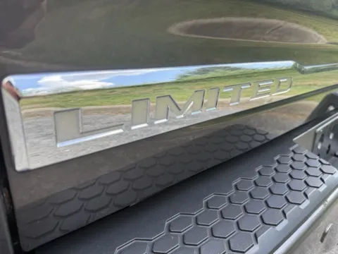 More photos of 2018 Ram 3500 Limited at Indy Luxury Motorsports, IN