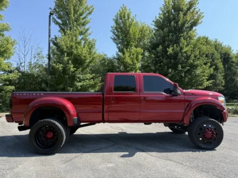 Photos of 2016 Ford F-350SD Platinum for sale in Indianapolis, IN at Indy Luxury Motorsports