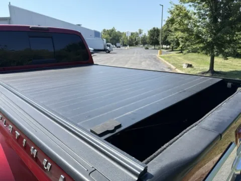 More photos of 2016 Ford F-350SD Platinum at Indy Luxury Motorsports, IN