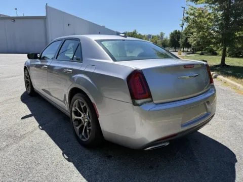 More photos of 2018 Chrysler 300 Touring at Indy Luxury Motorsports, IN