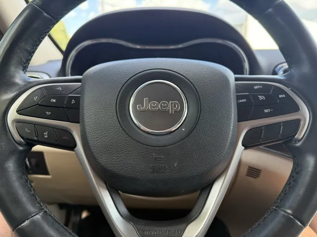 2019 Jeep Grand Cherokee Limited photo 4