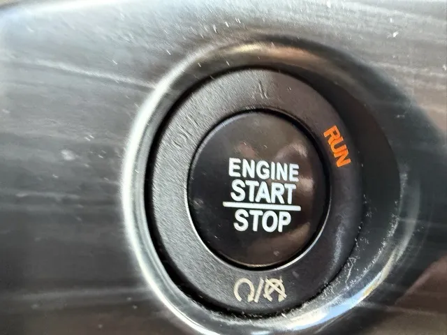 2019 Jeep Grand Cherokee Limited photo 26