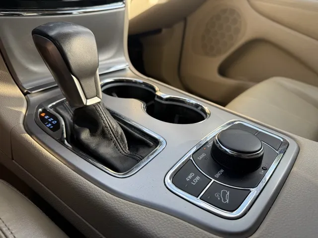 2019 Jeep Grand Cherokee Limited photo 7