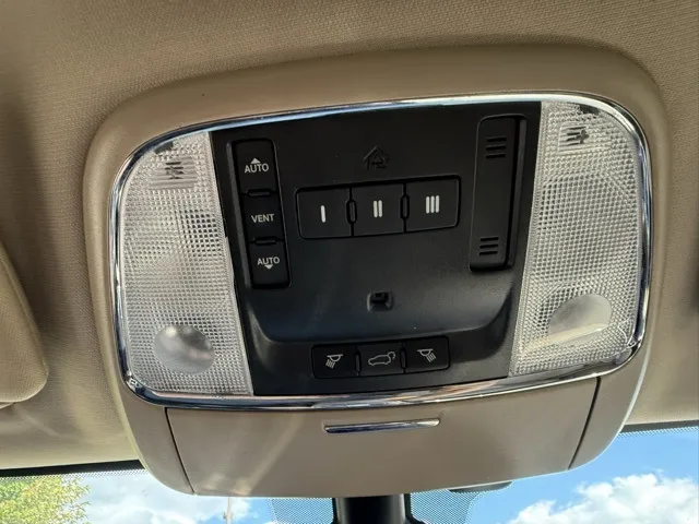 2019 Jeep Grand Cherokee Limited photo 9