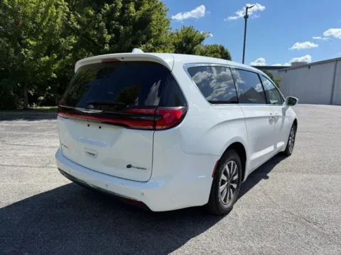 Another view of 2022 Chrysler Pacifica Hybrid Touring L for sale in Indianapolis, IN at Indy Luxury Motorsports
