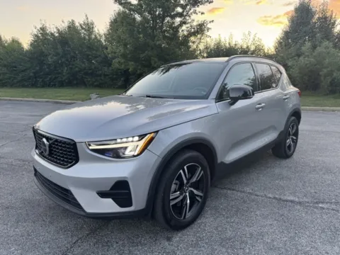 Photos of 2024 Volvo XC40 B5 Core for sale in Indianapolis, IN at Indy Luxury Motorsports