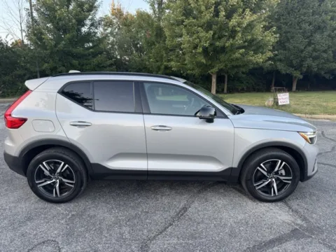 Another view of 2024 Volvo XC40 B5 Core for sale in Indianapolis, IN at Indy Luxury Motorsports