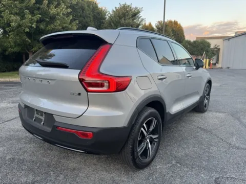 More photos of 2024 Volvo XC40 B5 Core at Indy Luxury Motorsports, IN