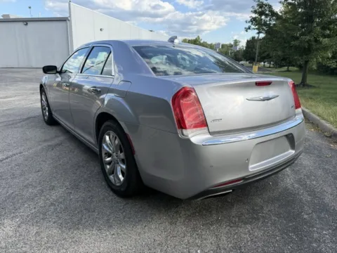 More photos of 2017 Chrysler 300 C at Indy Luxury Motorsports, IN