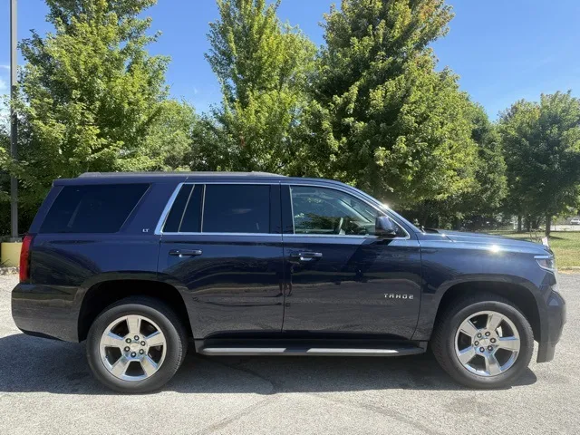 2017 Chevrolet Tahoe LT photo 12