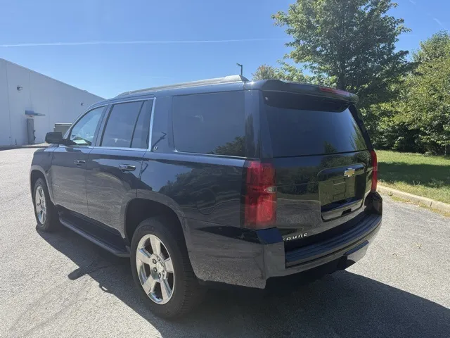 2017 Chevrolet Tahoe LT photo 3