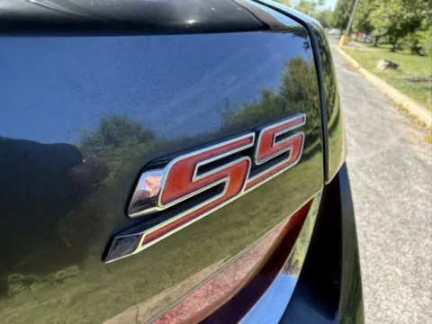 More photos of 2012 Chevrolet Camaro SS at Indy Luxury Motorsports, IN