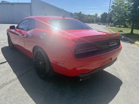 More photos of 2015 Dodge Challenger R/T at Indy Luxury Motorsports, IN